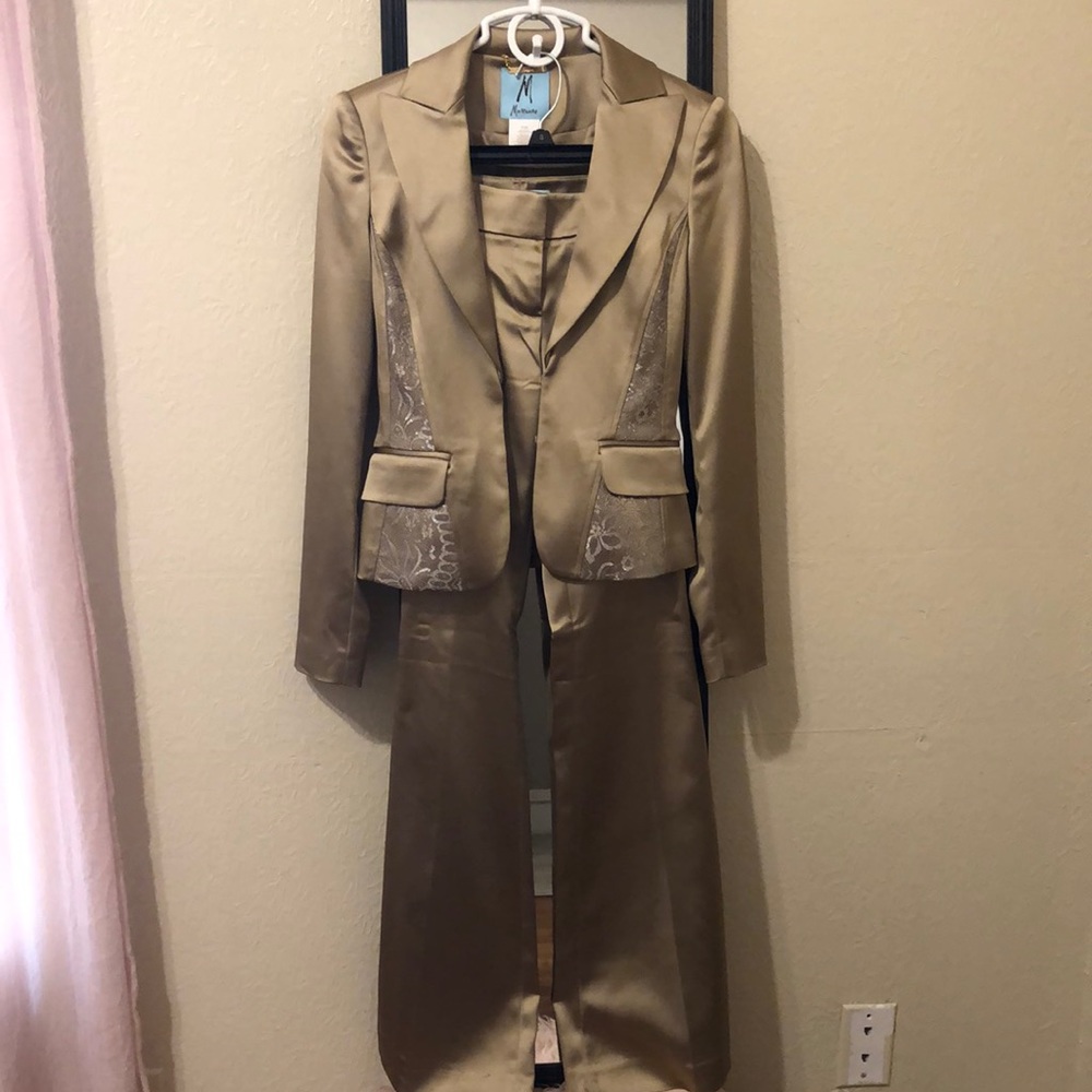 Marciano gold 2 pieces blazer & bootcut pants